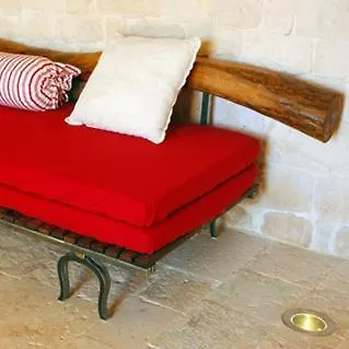 Pietraluce * Alberobello